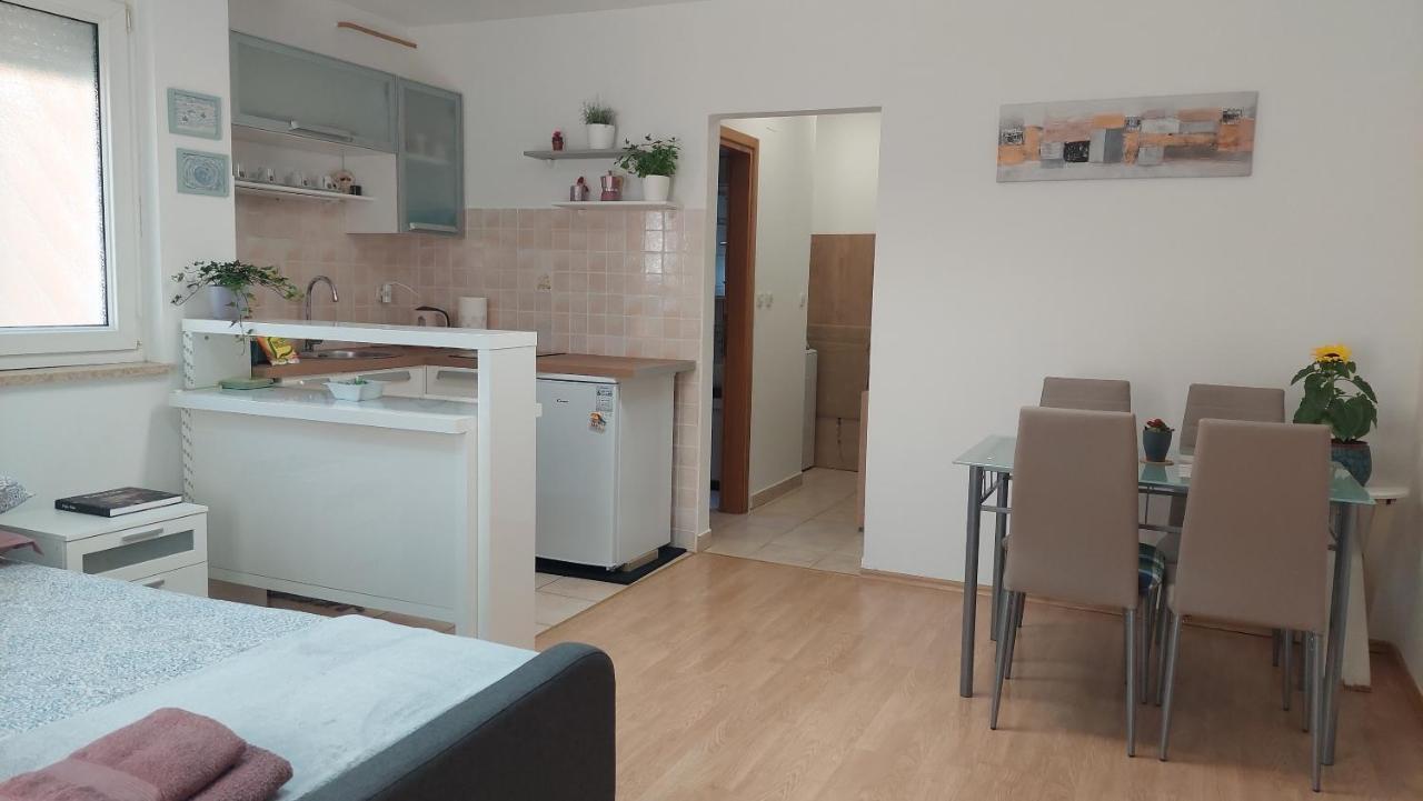 7even Ground Floor Apartment *
